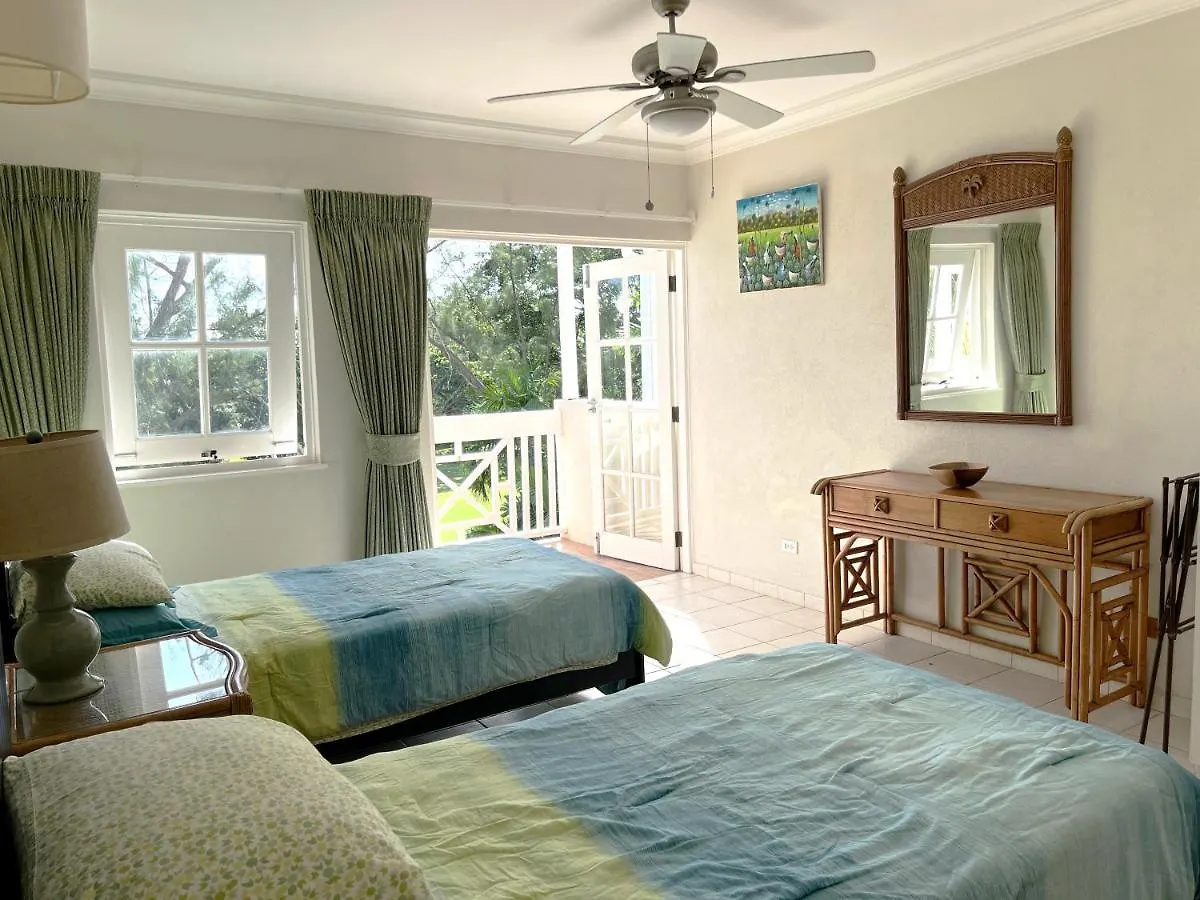Rockley Golf 810 Is A 2 Bedroom, 2 Bathroom 1St Floor Apartment With Pool Saint James