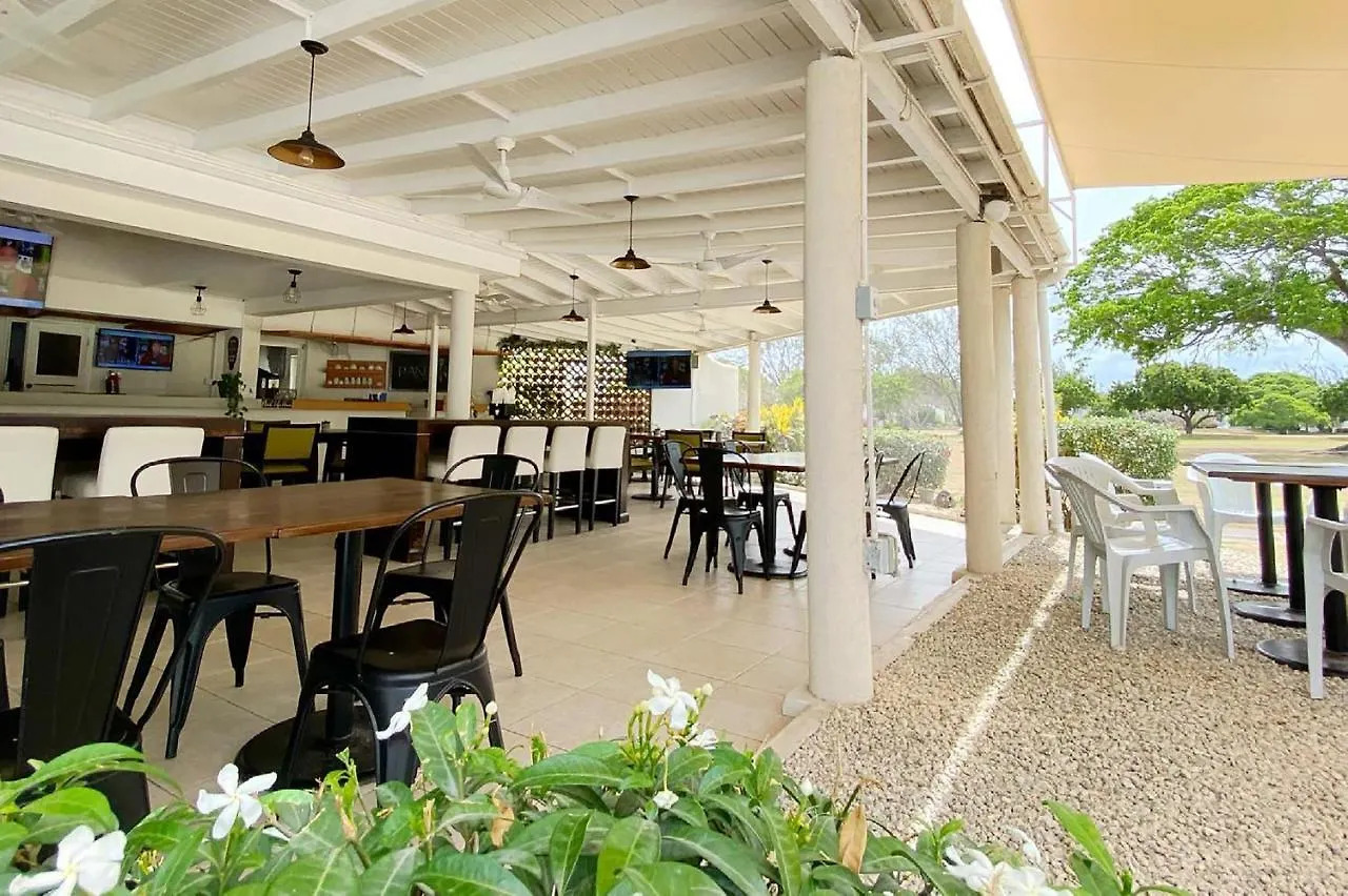 Rockley Golf 810 Is A 2 Bedroom, 2 Bathroom 1St Floor Apartment With Pool Saint James 0*,  Barbados