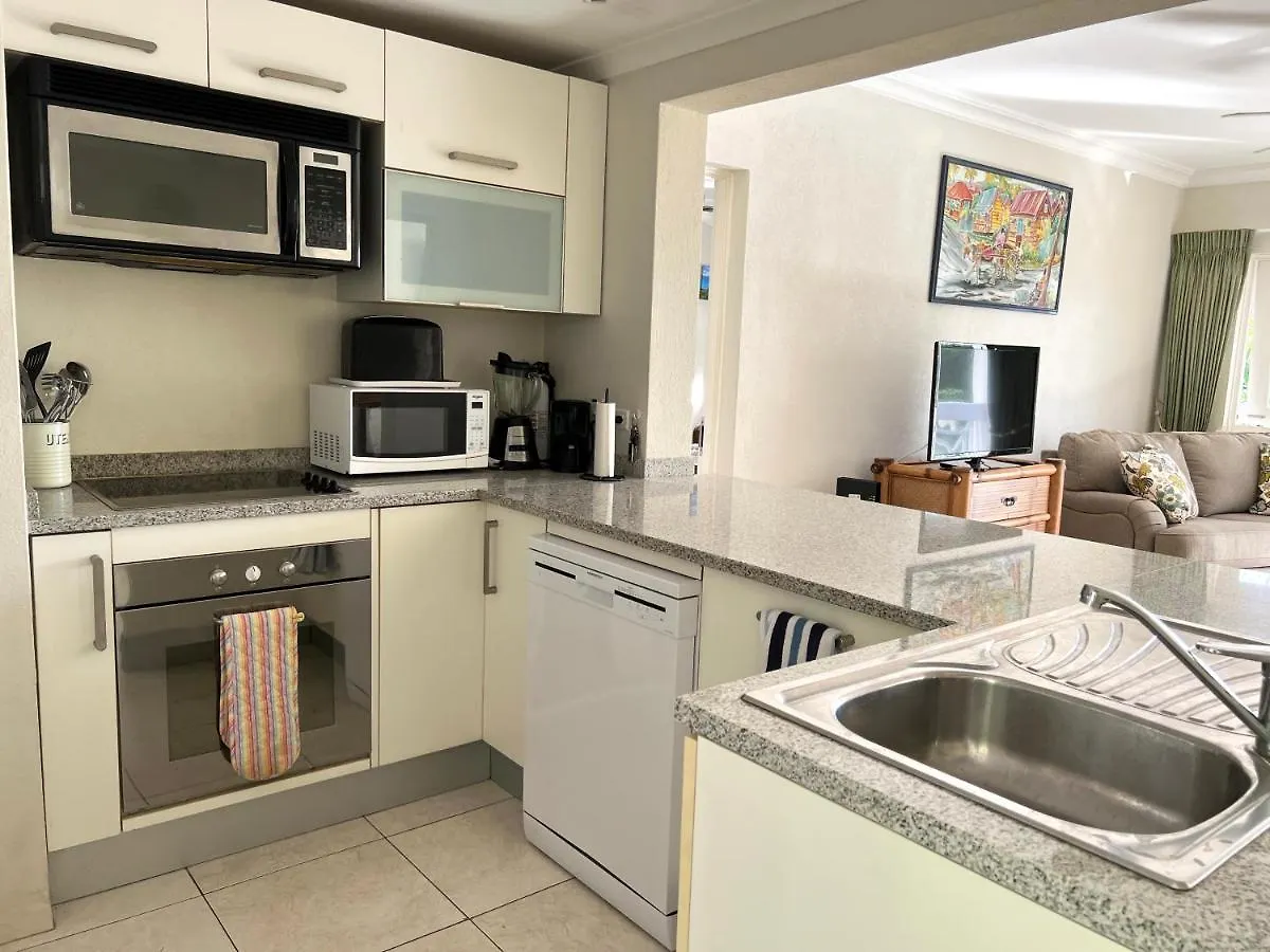 Rockley Golf 810 Is A 2 Bedroom, 2 Bathroom 1St Floor Apartment With Pool Saint James