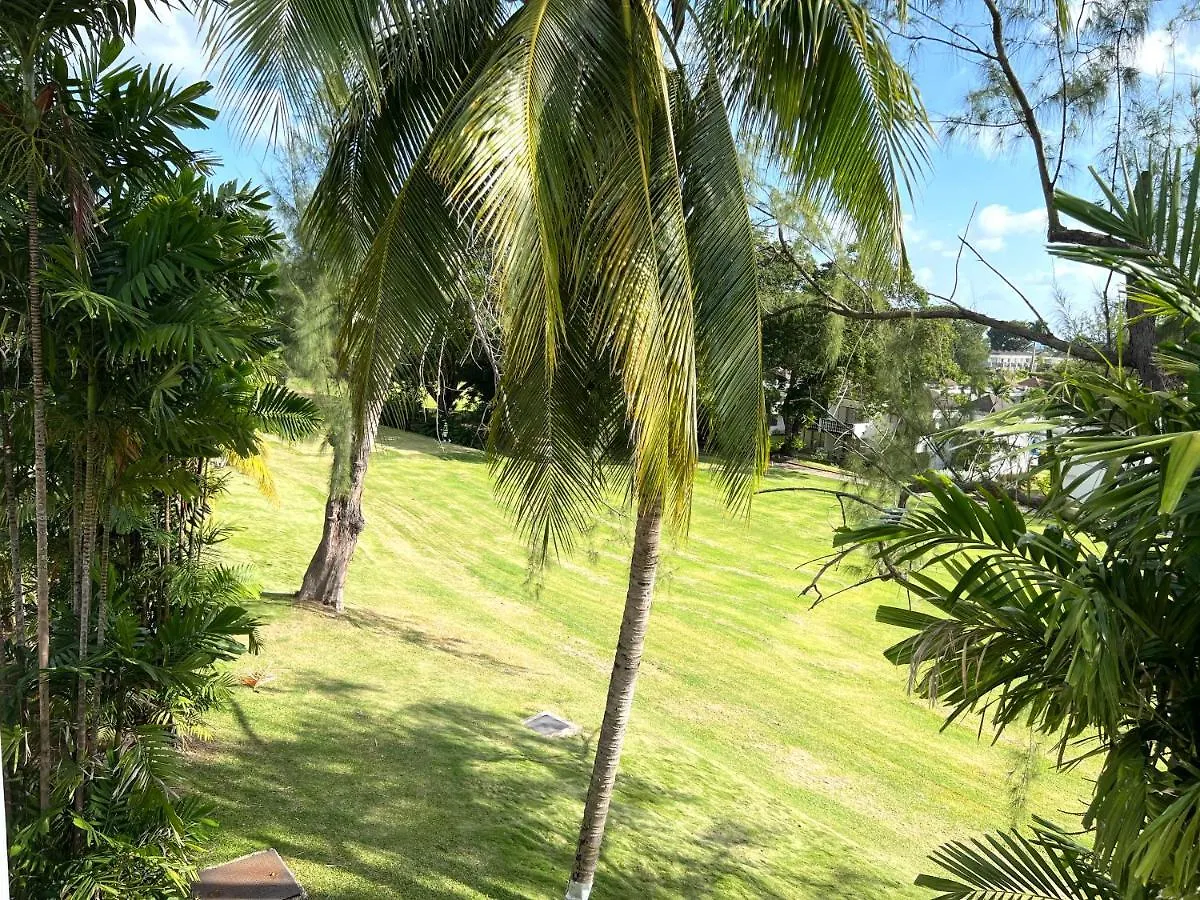 Rockley Golf 810 Is A 2 Bedroom, 2 Bathroom 1St Floor Apartment With Pool Saint James 0*,